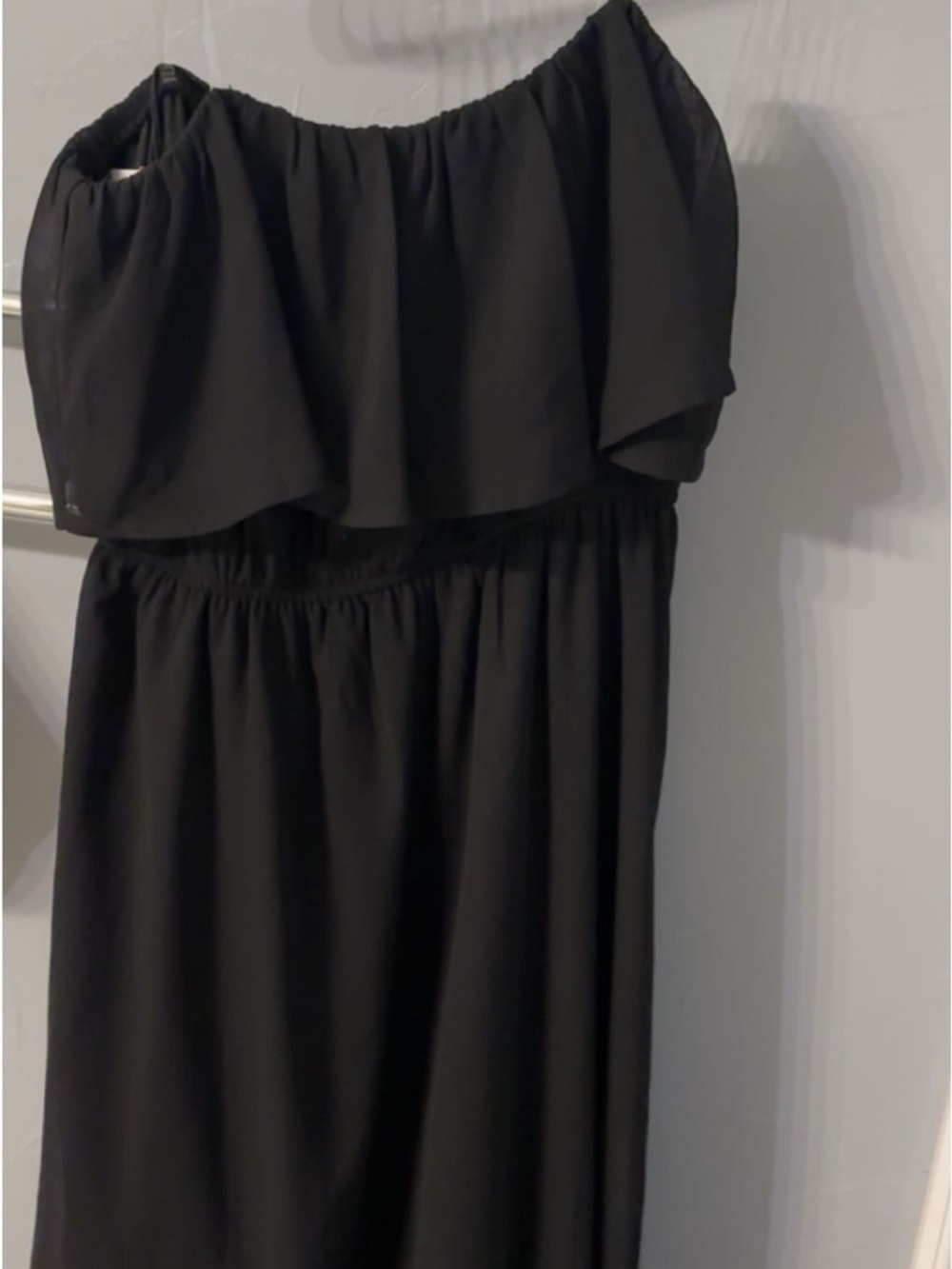 ANDREE BY UNIT Black Strapless Ruffle Maxi Dress